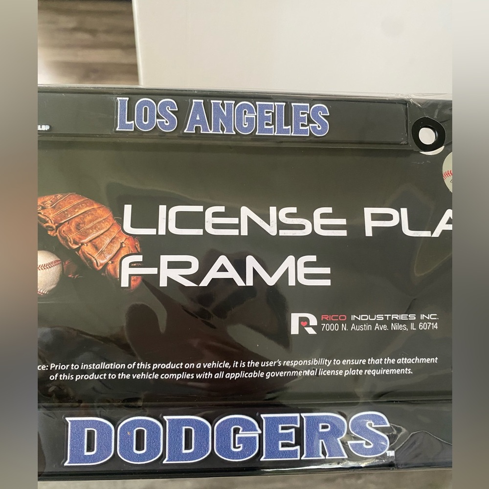 New-Los Angeles Dodgers Sports Fan License Plate Frames - Picture 5 of 5
